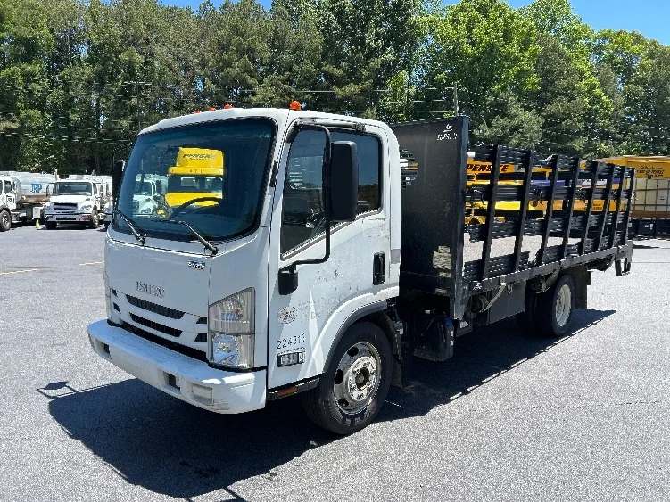 2019 Isuzu NQR in Norcross, GA — photo 3