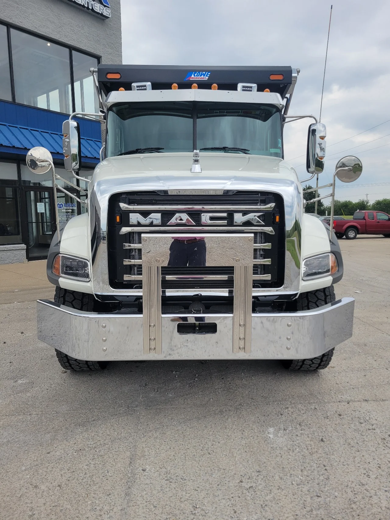 2027 Mack in Indianapolis, IN — photo 2