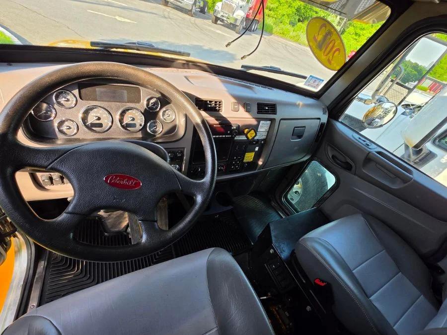 2022 Peterbilt 337 in Plainville, MA — photo 10