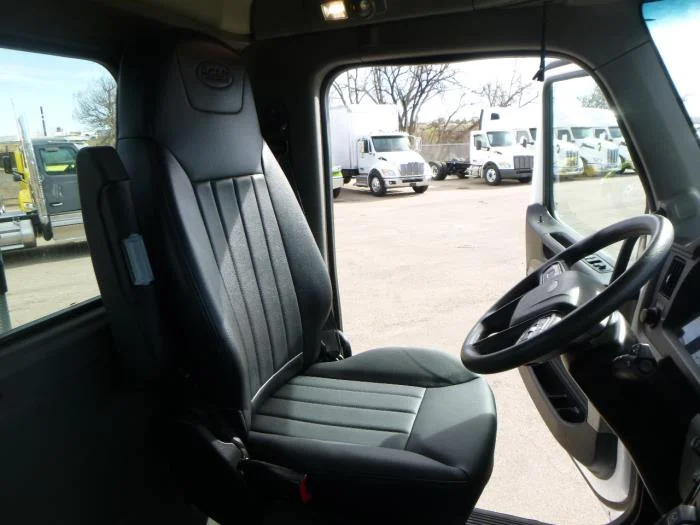 2023 Peterbilt 567 - image 19