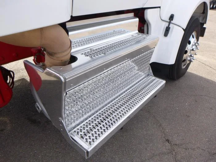 2023 Peterbilt 567 - image 30