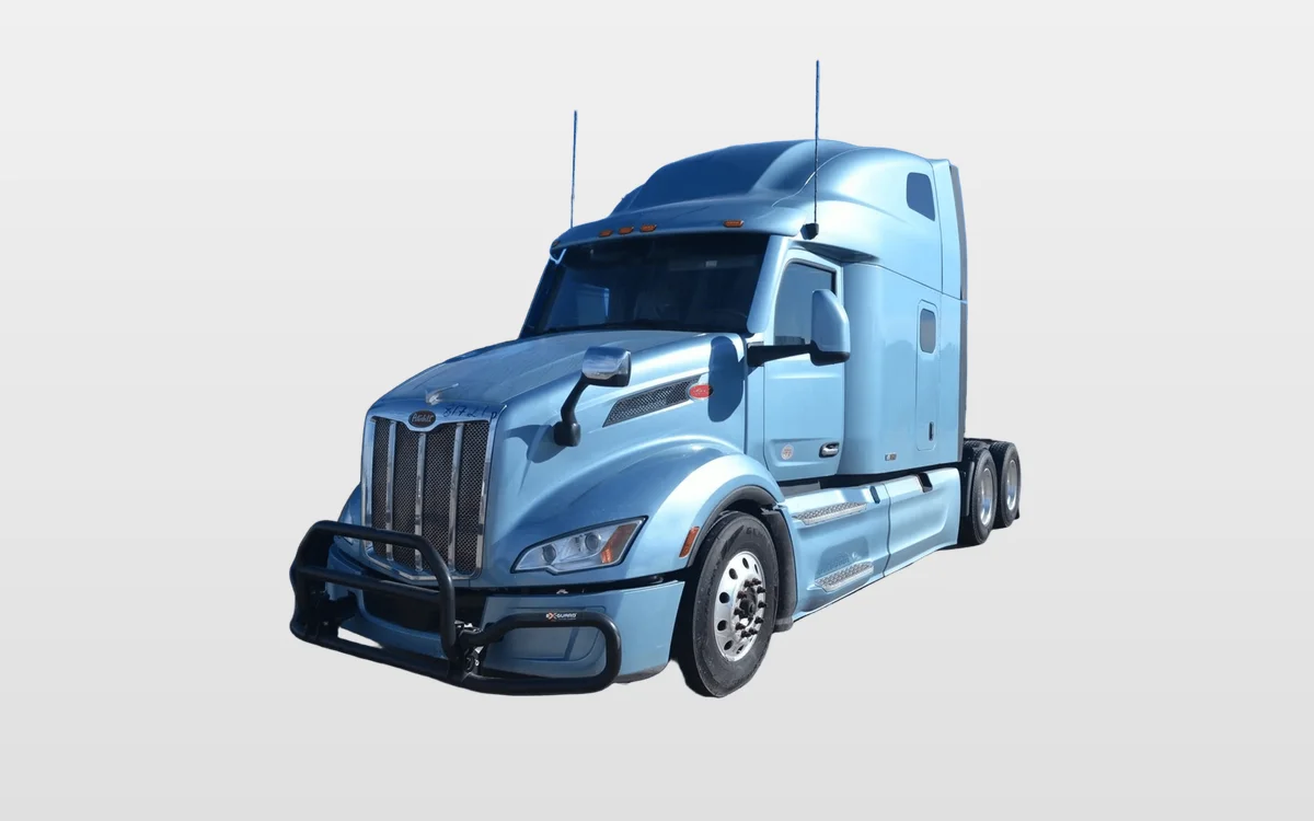2022 Peterbilt 579 - image 1