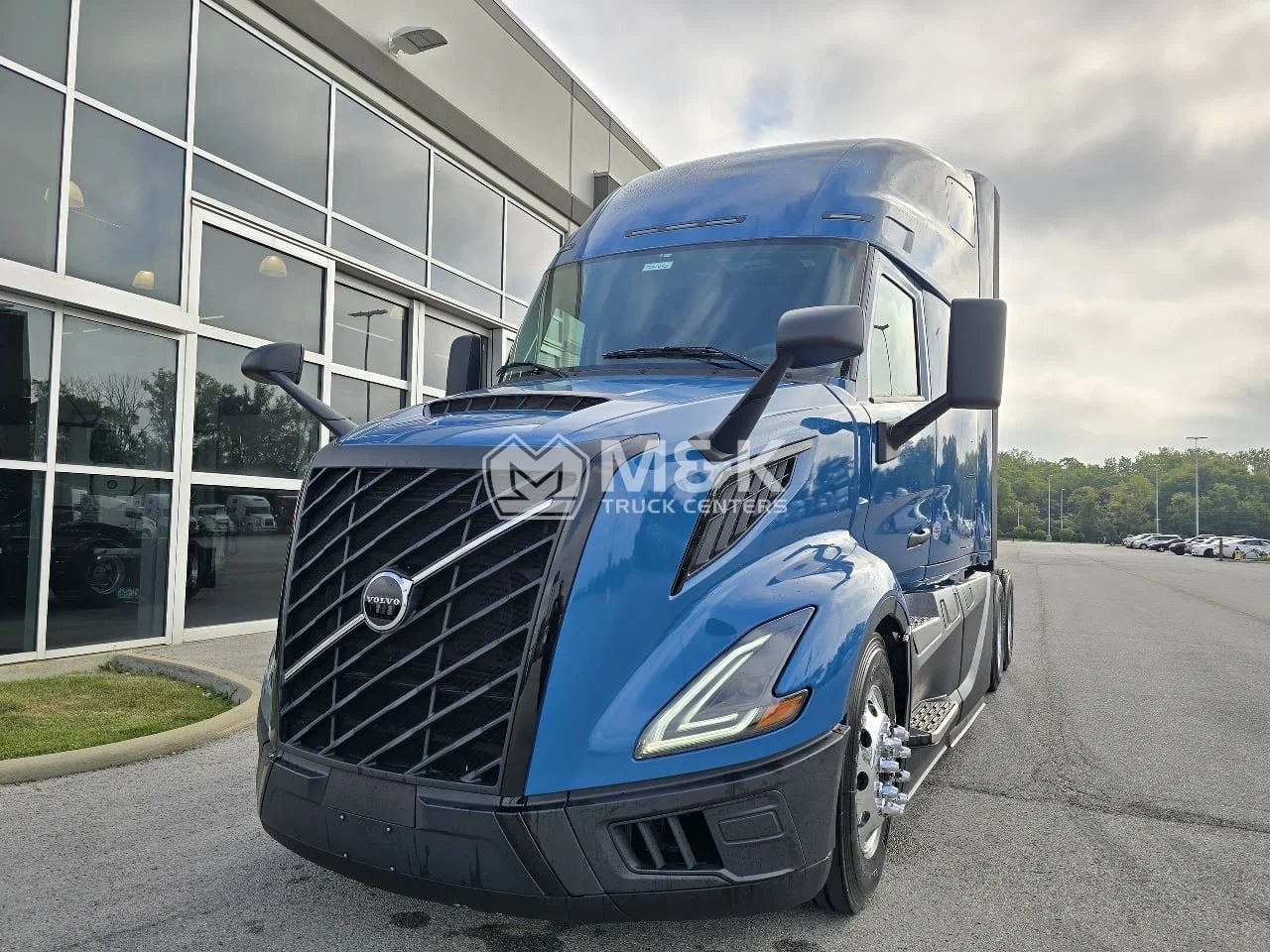 2026 Volvo VNL 660 in Toledo, OH