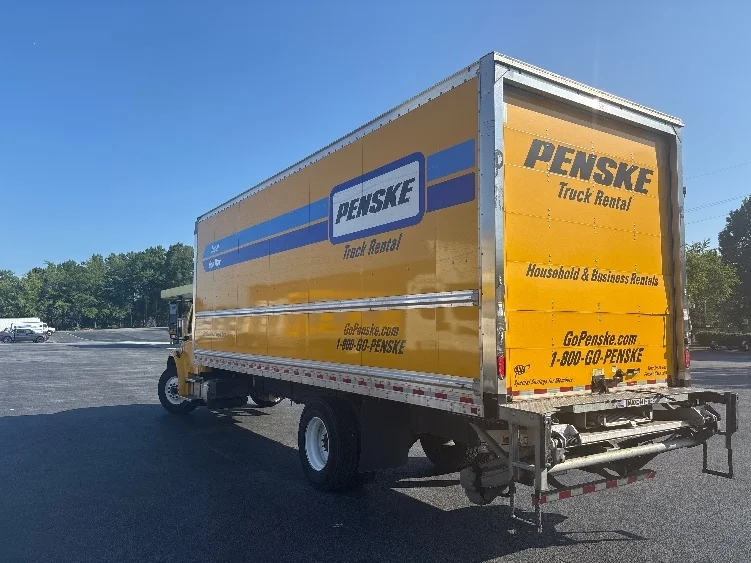 2022 Freightliner eM2 in Atlanta (Forest Park), GA — photo 6