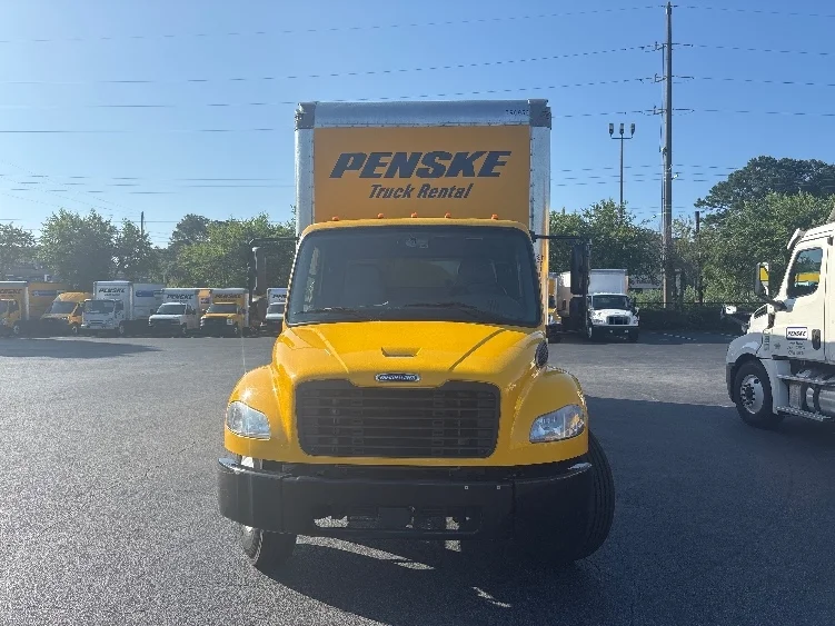 2022 Freightliner eM2 in Atlanta (Forest Park), GA — photo 2