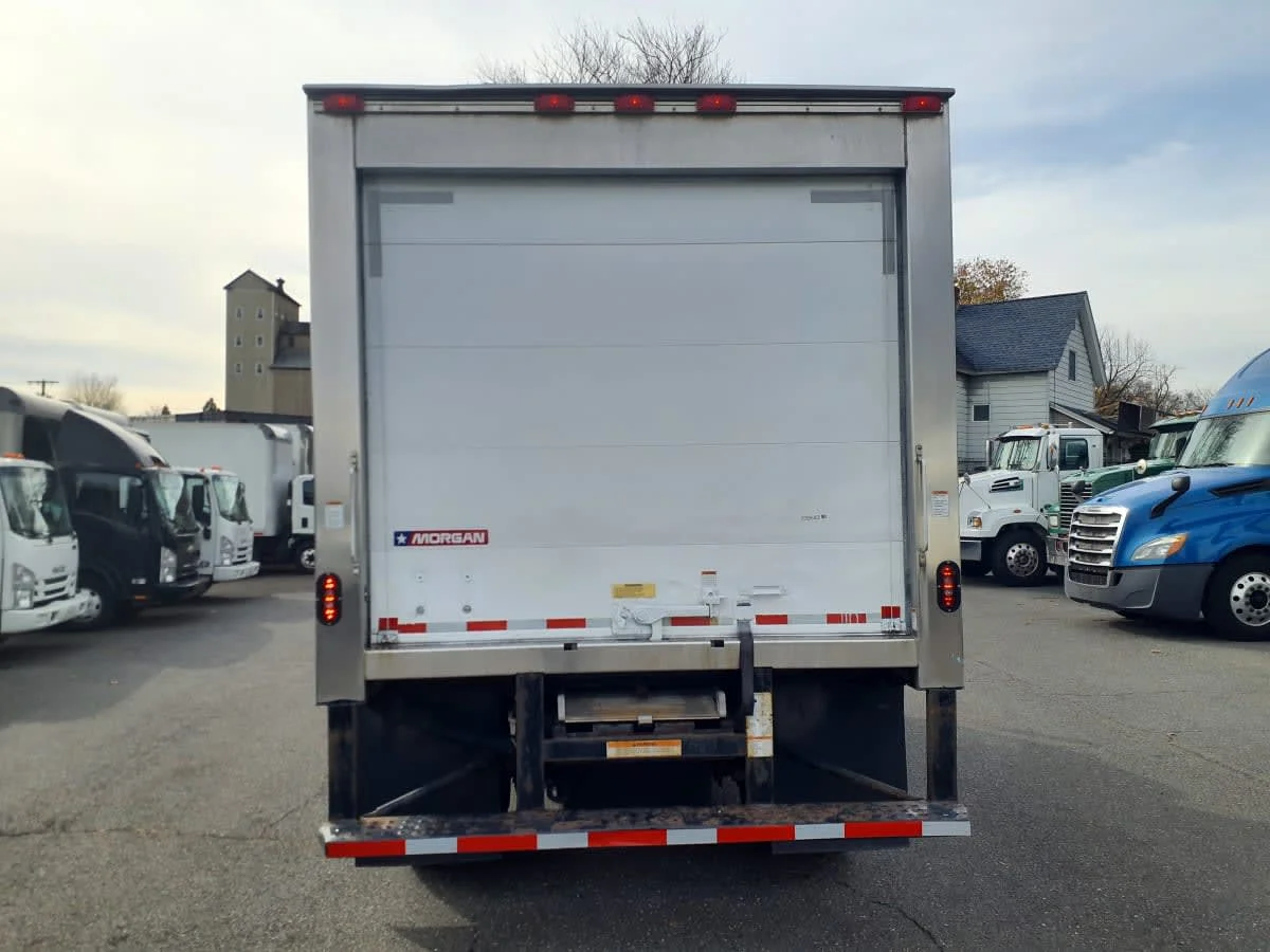 2019 Isuzu NRR in Springfield, MA — photo 5