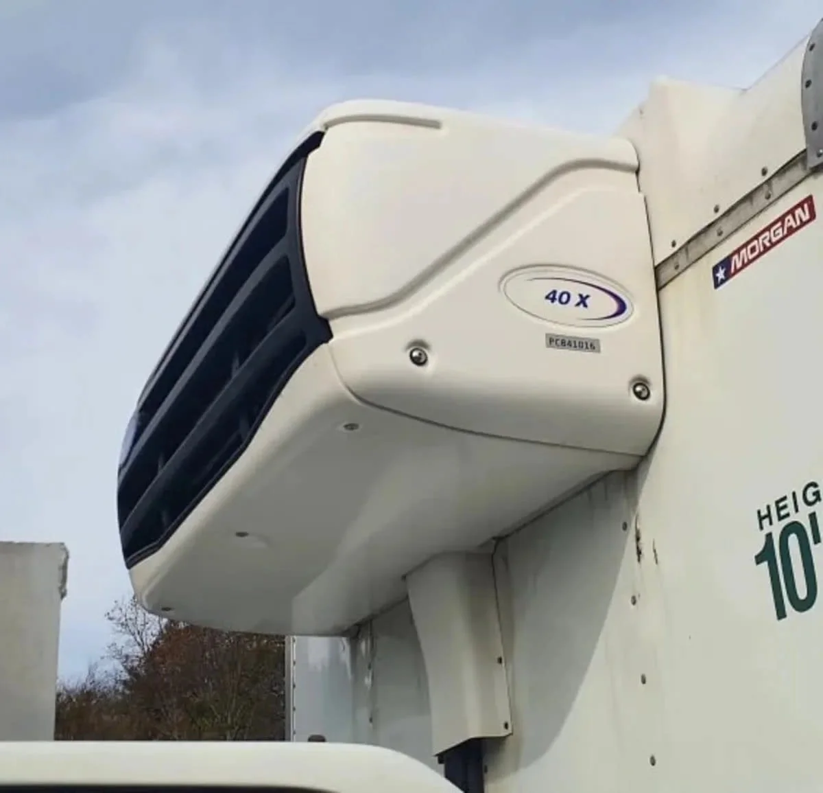 2019 Isuzu NRR - image 7