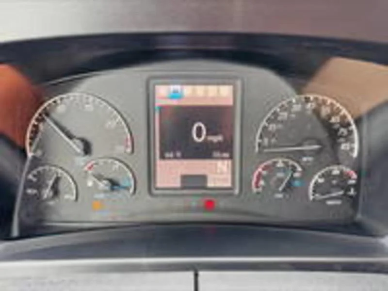 2026 Freightliner Cascadia - image 7