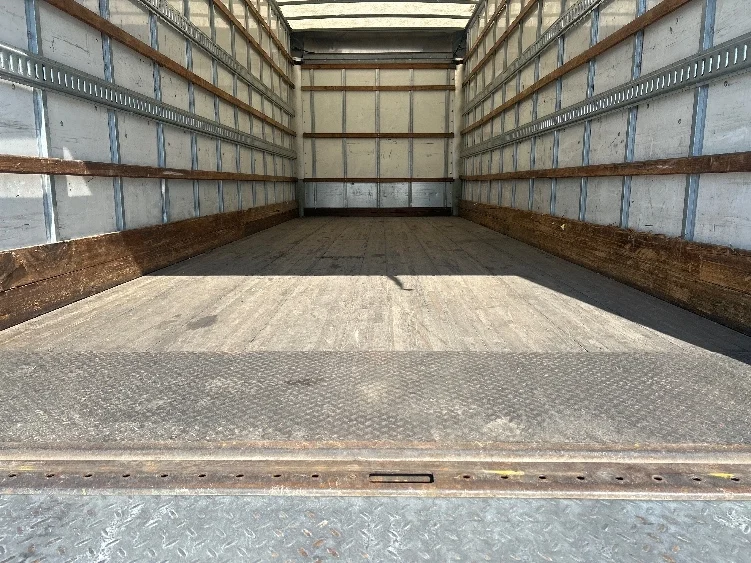 2020 International MV - image 10