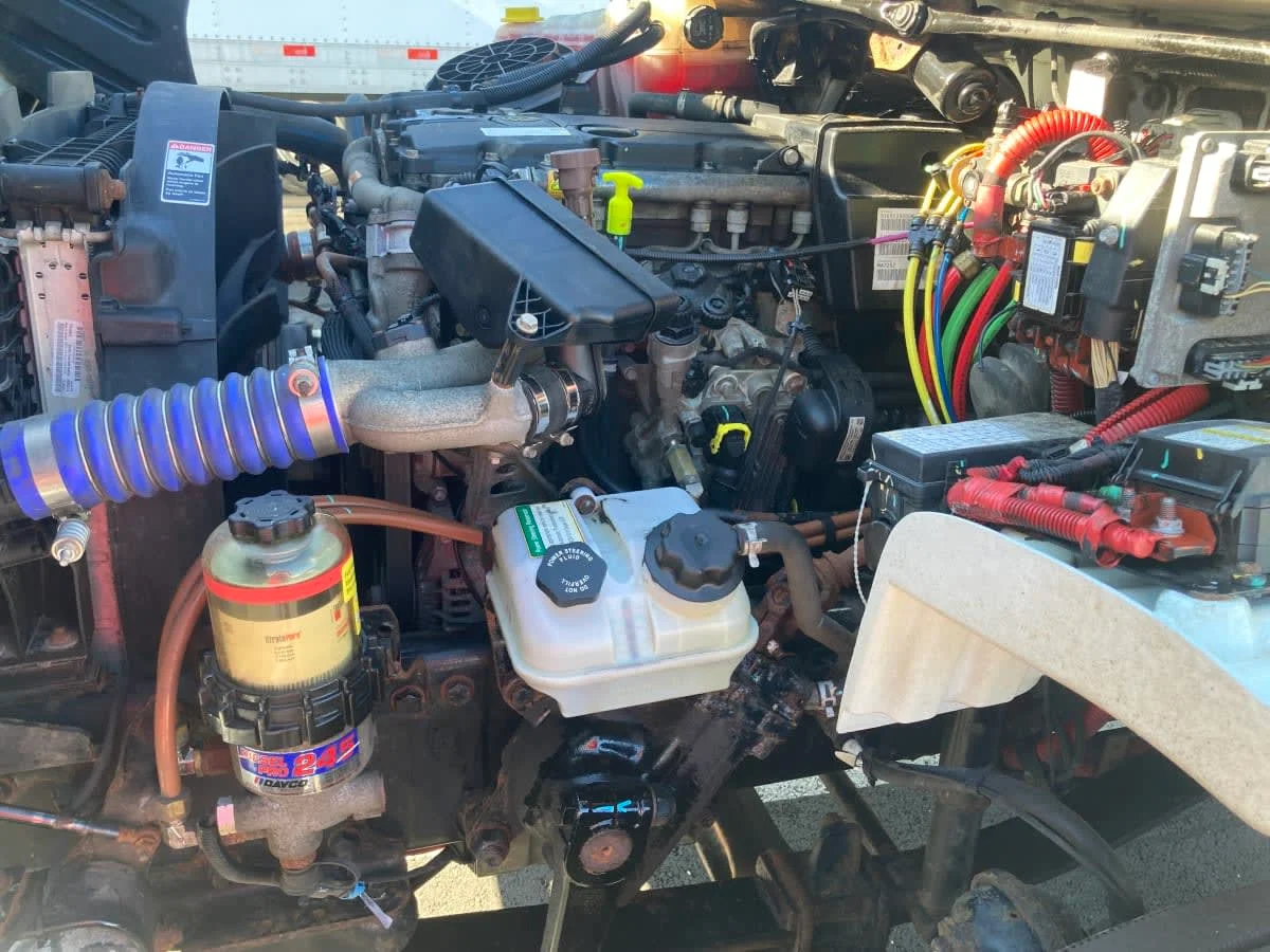 2020 Freightliner M2 106 - image 8