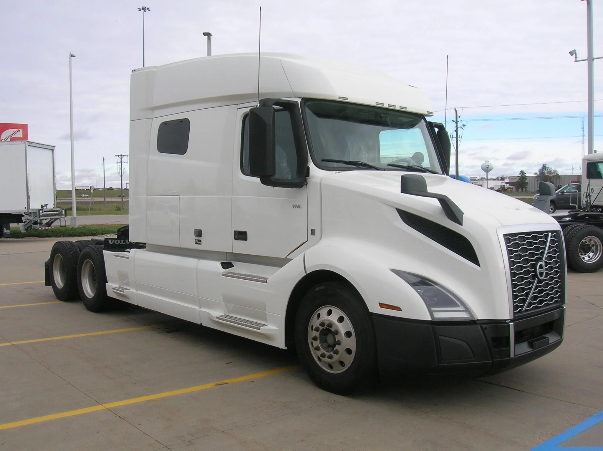 2022 Volvo — photo 3