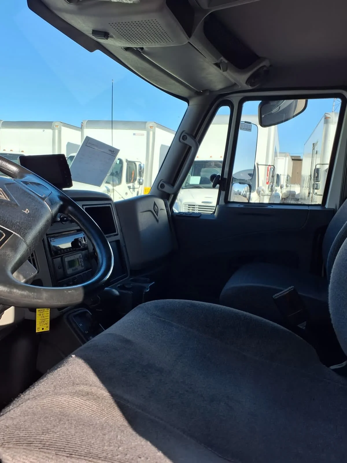 2019 International 4300 in Fort Worth, TX — photo 7