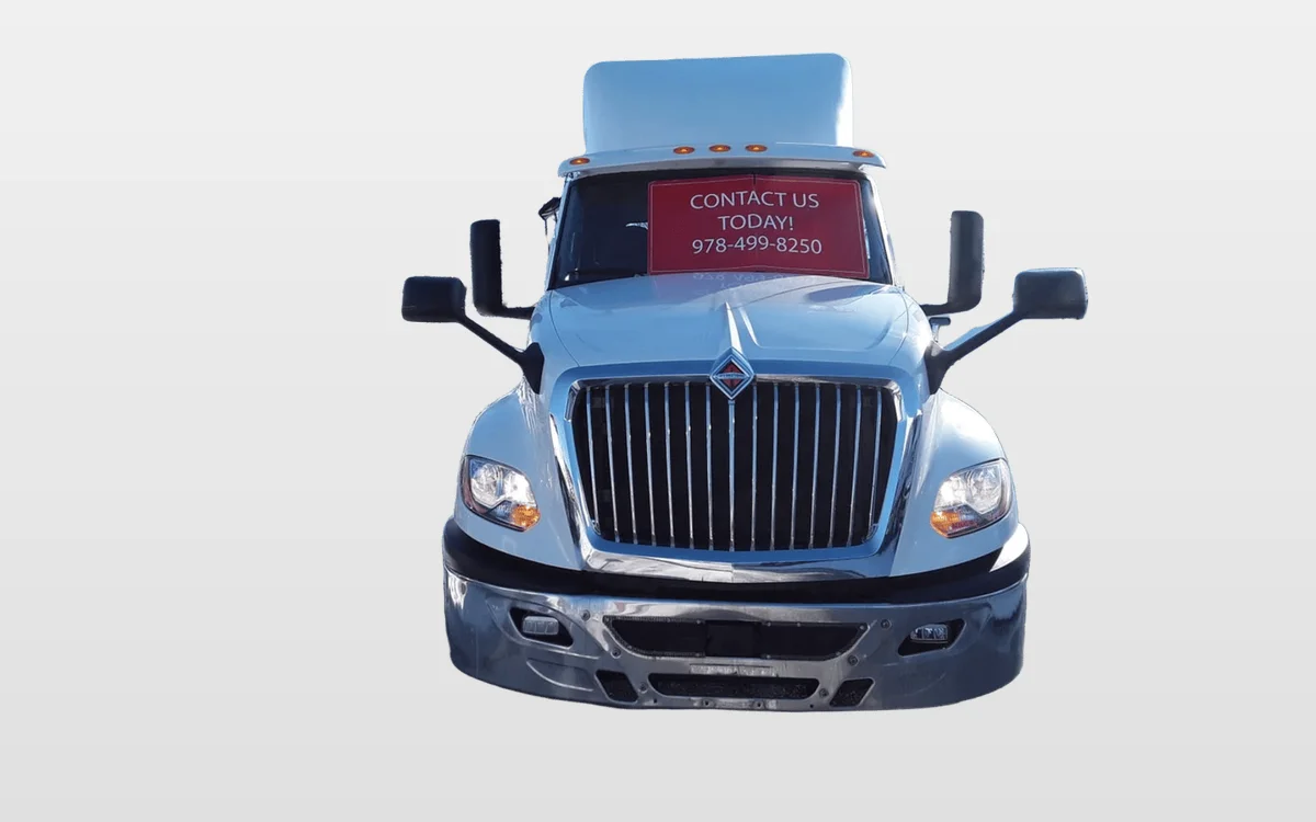 2019 International - image 1