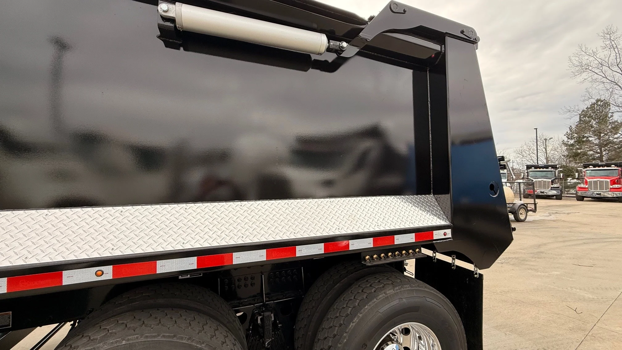 2026 Peterbilt 567 in Charlotte, NC — photo 11