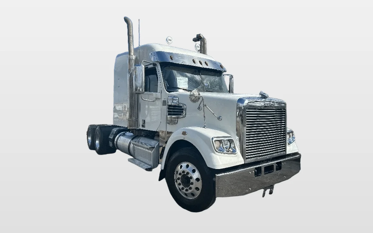 2020 Freightliner - image 1