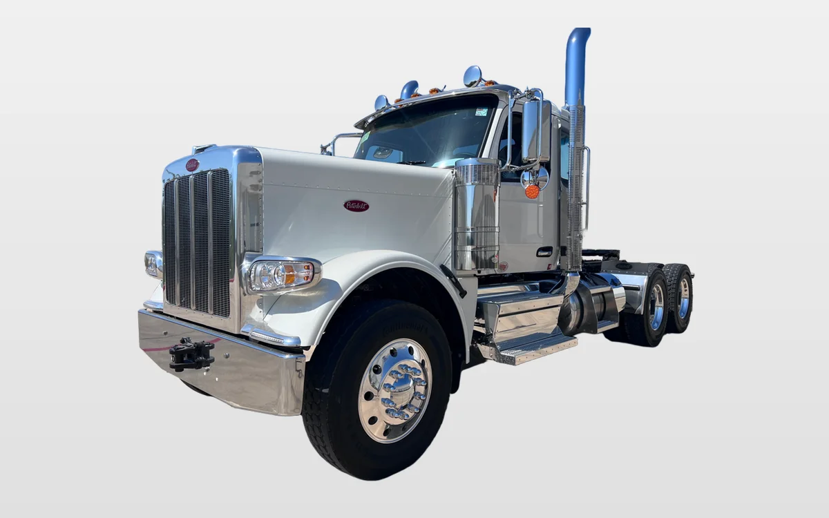 2026 PETERBILT 589 - image 1