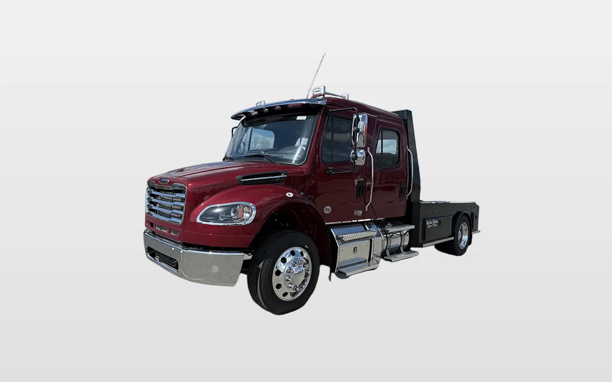 2026 Freightliner M2 106 - image 1