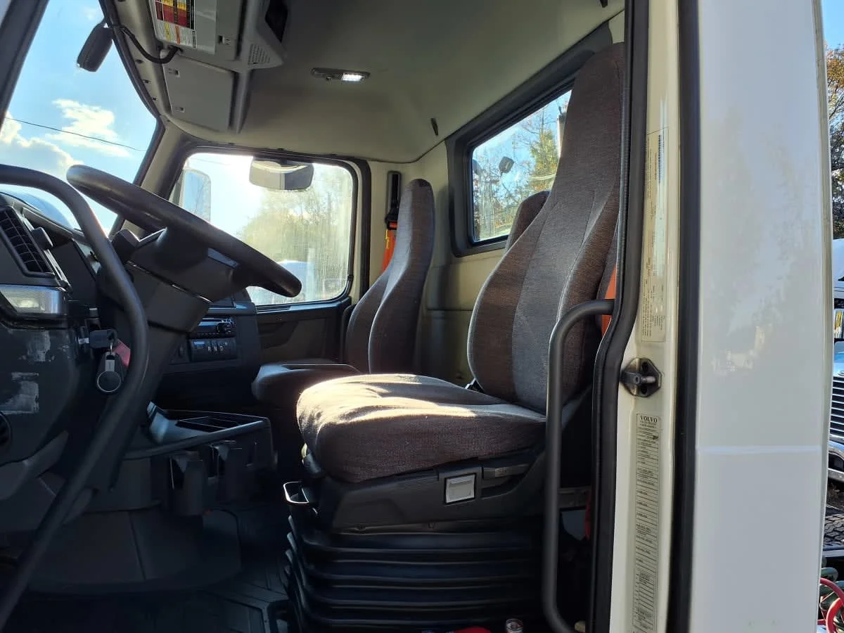 2019 Volvo in Bensalem, PA — photo 7