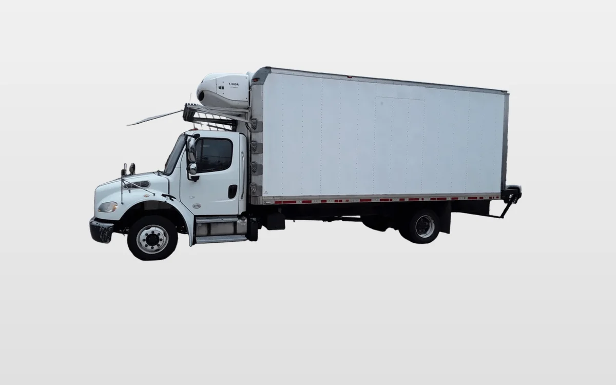2018 Freightliner M2 106 - image 1