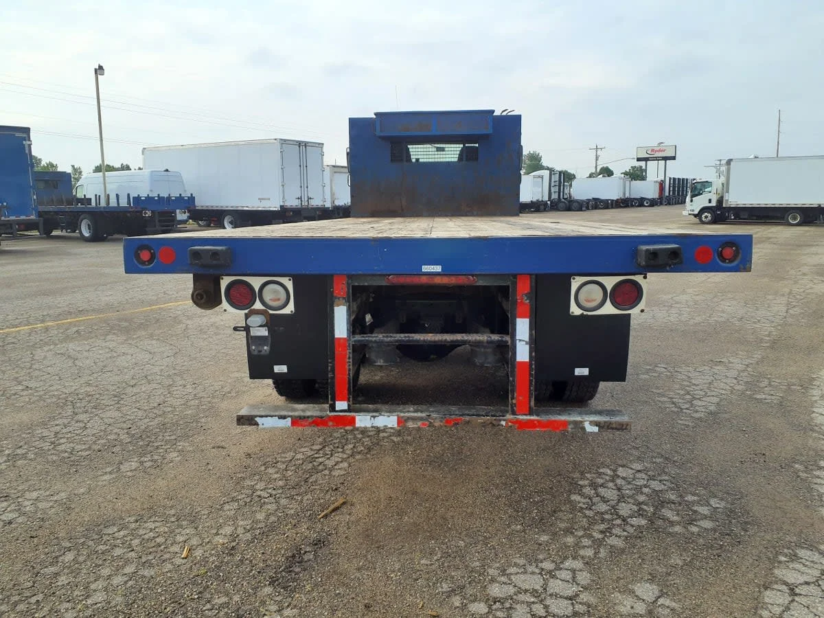 2016 Freightliner M2 106 - image 5