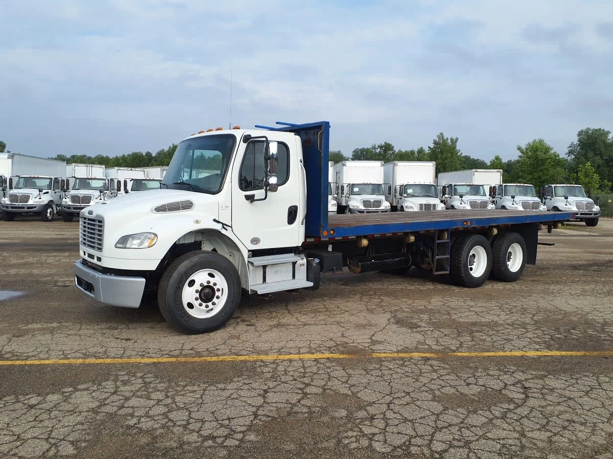 2016 Freightliner M2 106 in Wayland, MI