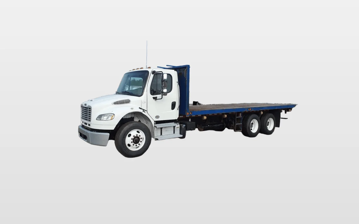 2016 Freightliner M2 106 - image 1