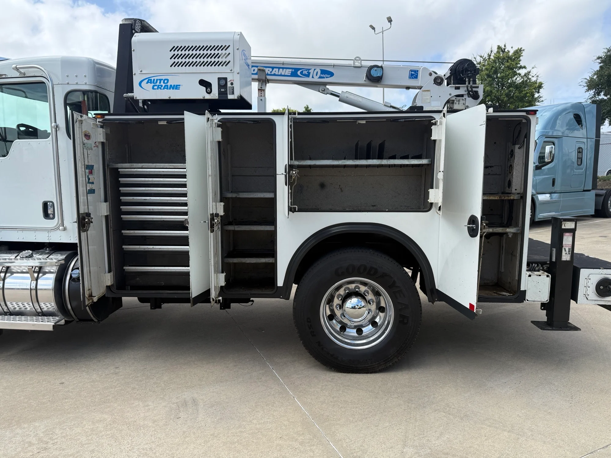2020 Kenworth T270 in TX — photo 25