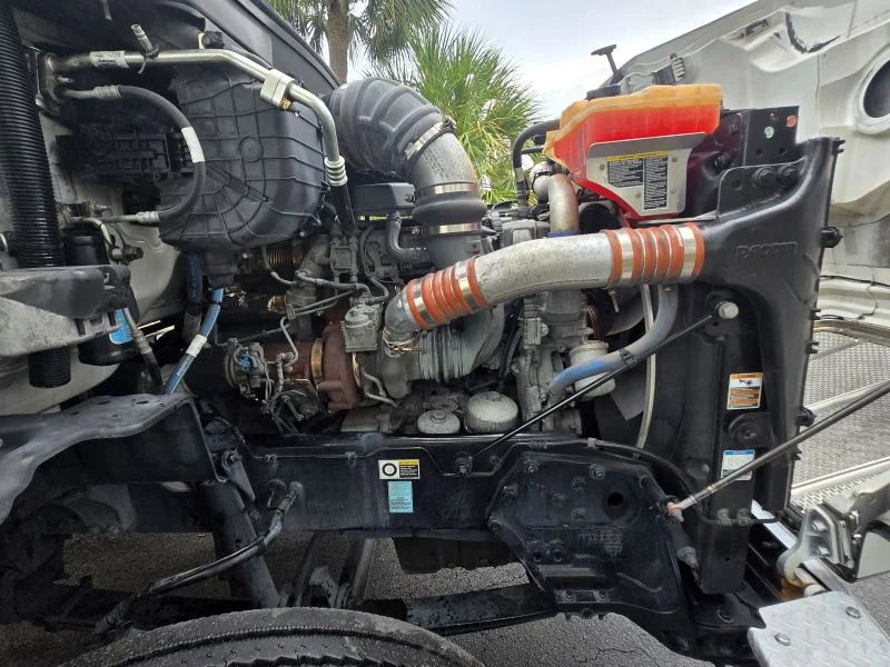 2022 Peterbilt 567 - image 14