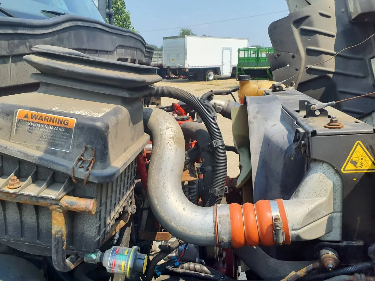 2020 International MV in Wayland, MI — photo 13