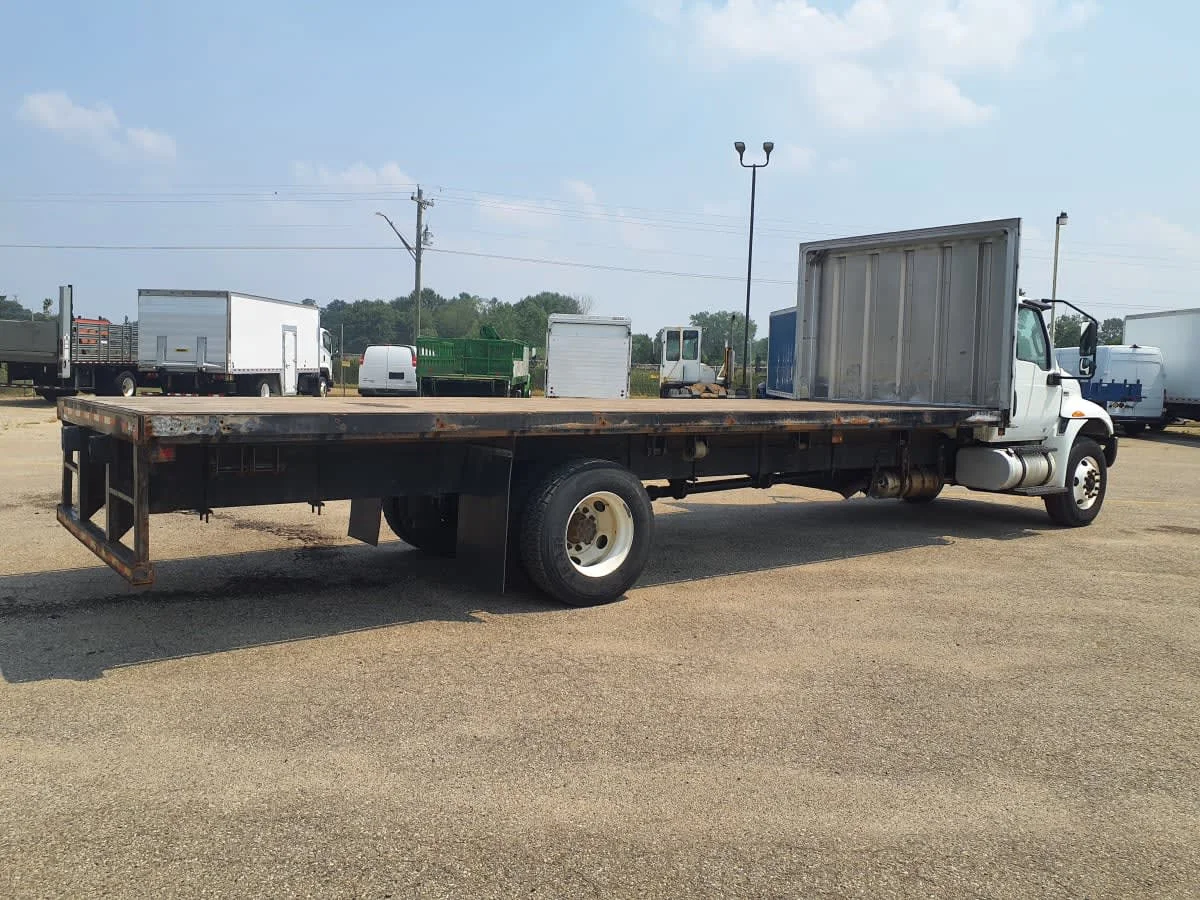 2020 International MV in Wayland, MI — photo 4