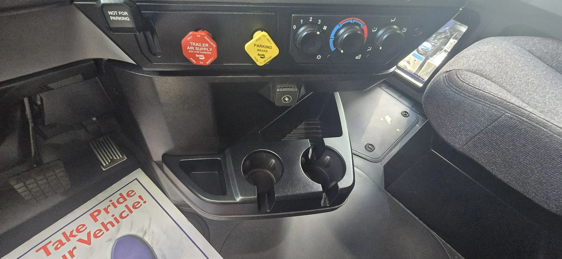 2024 Mack Anthem in Charlotte, NC — photo 20