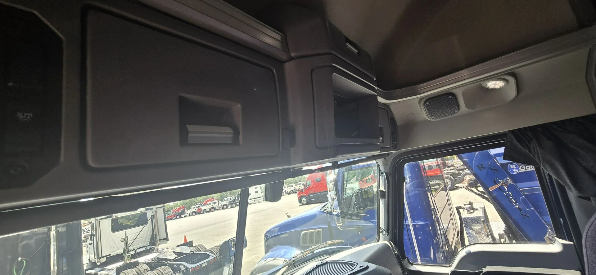 2024 Mack Anthem in Charlotte, NC — photo 22