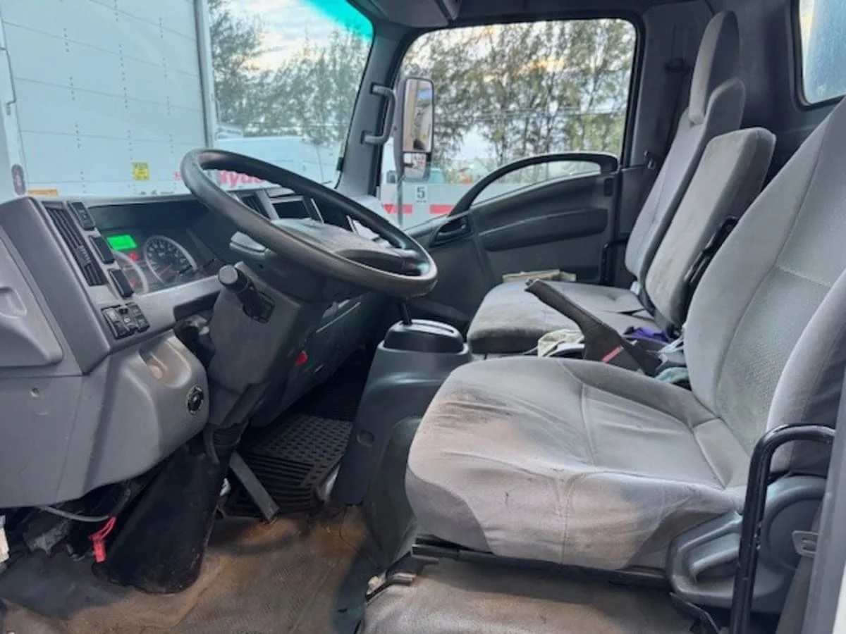 2020 Isuzu NQR in Kapolei, HI — photo 7