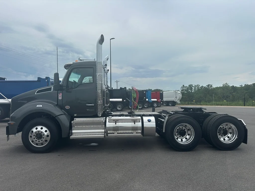 2027 Kenworth in Mobile, AL — photo 8