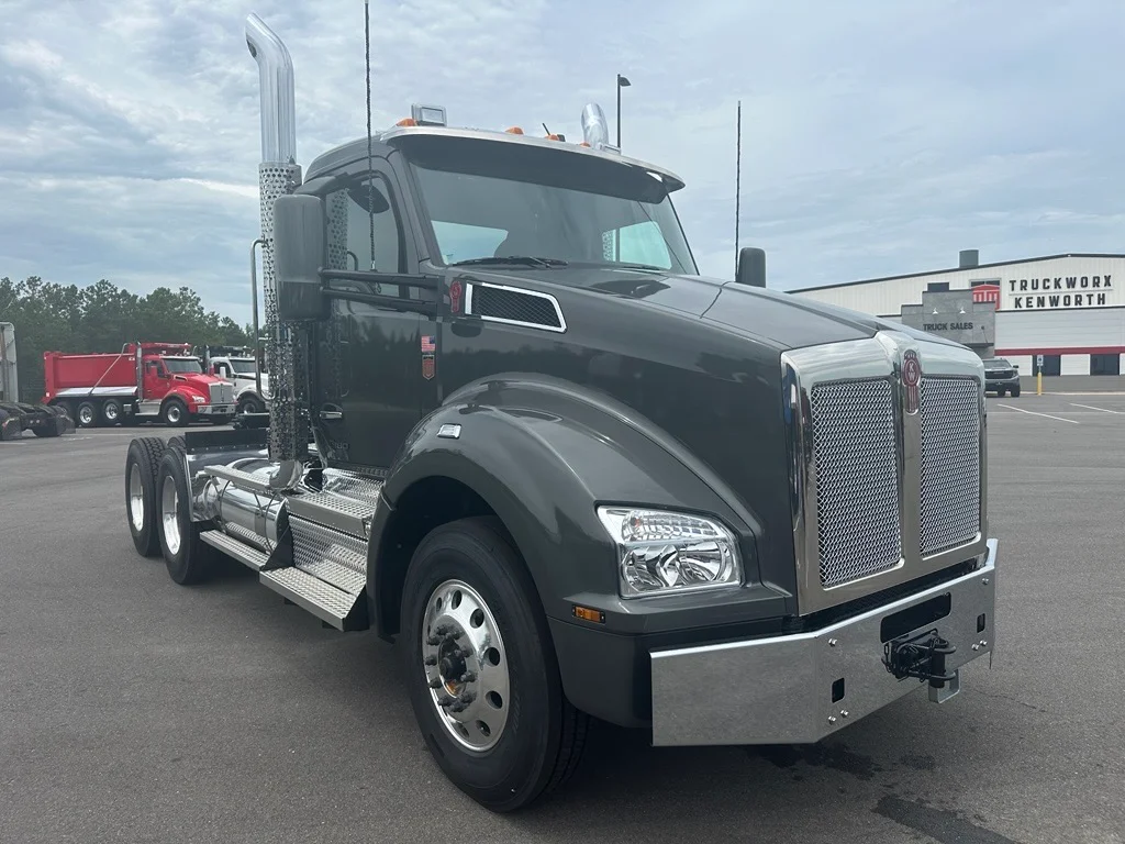 2027 Kenworth in Mobile, AL — photo 6