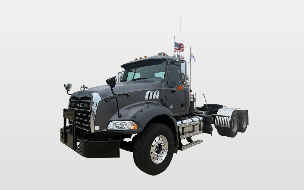 2023 Mack - image 1