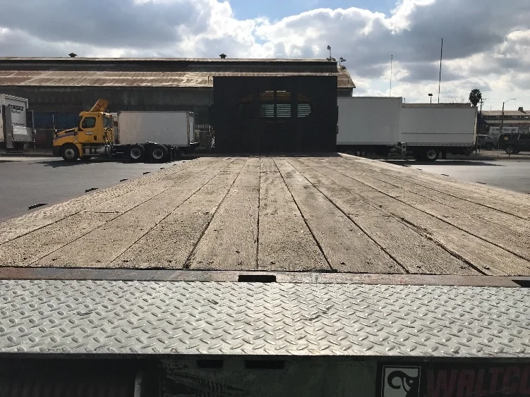 2019 Freightliner M2 106 - image 10