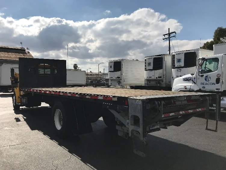 2019 Freightliner M2 106 in Vernon, CA — photo 6