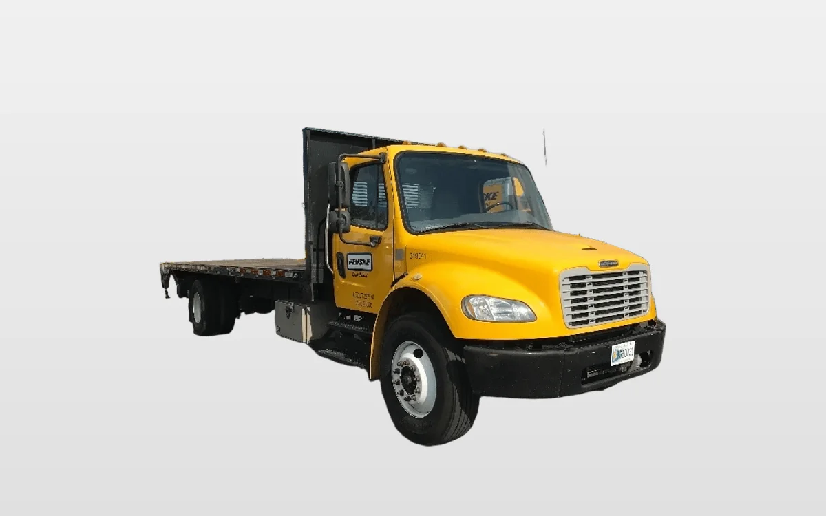 2019 Freightliner M2 106 - image 1