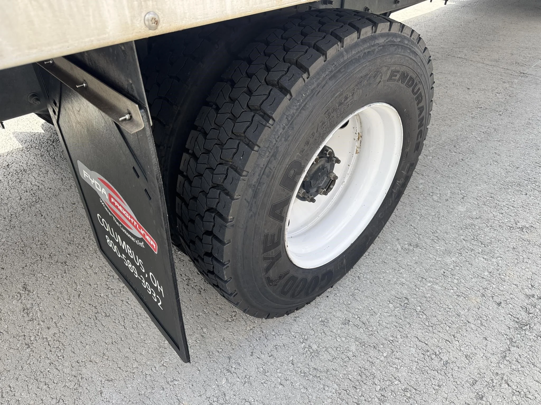 2019 Freightliner eM2 — photo 7