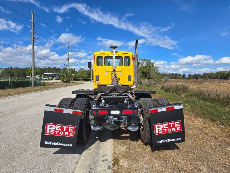 2020 Peterbilt 567 in Fort Lauderdale, FL — photo 10