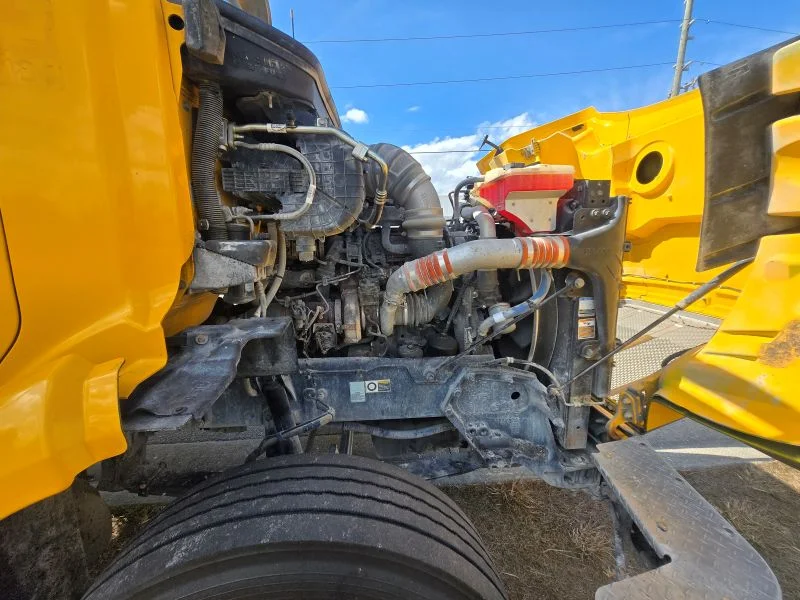 2020 Peterbilt 567 in Fort Lauderdale, FL — photo 7