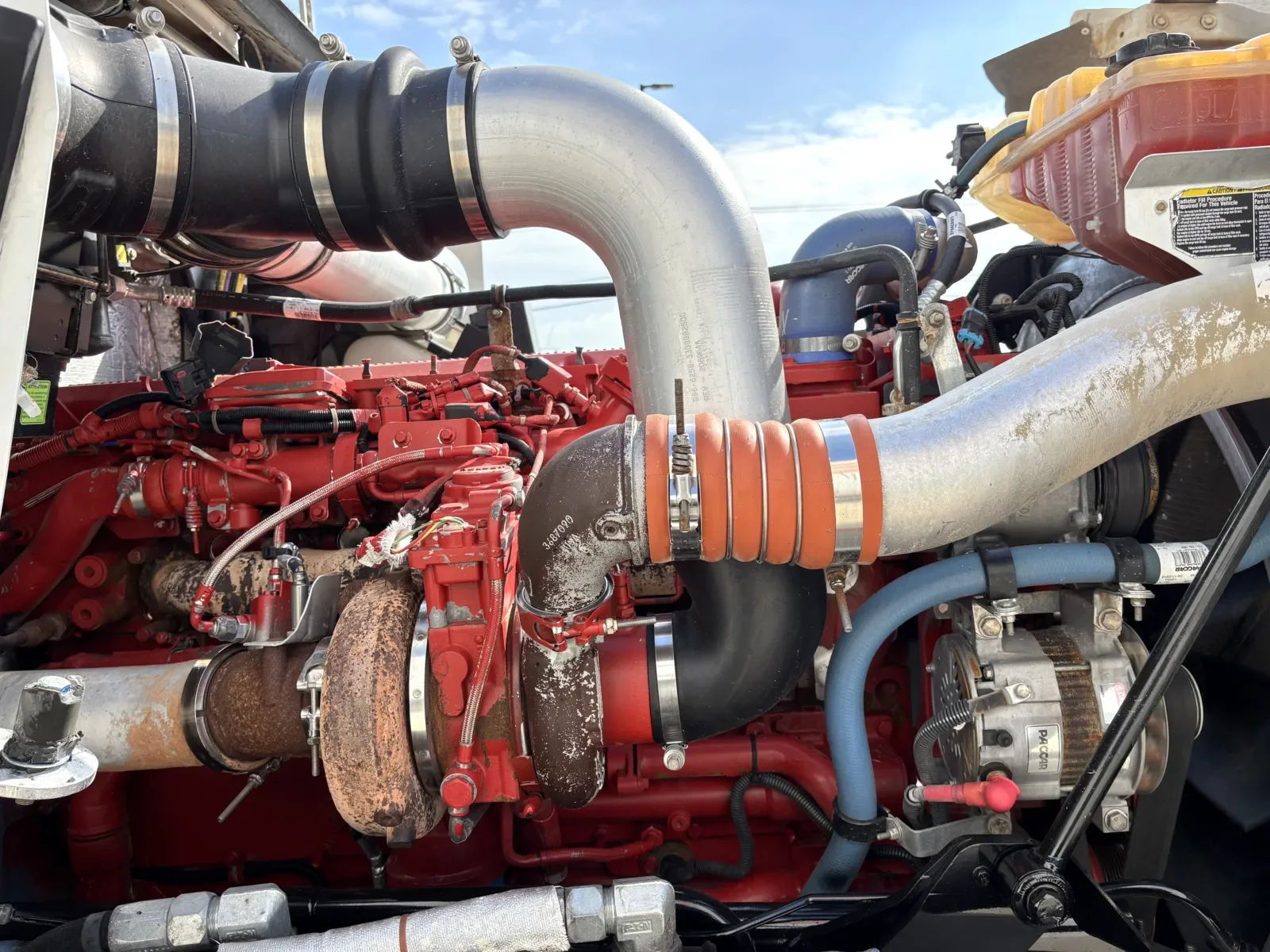 2013 Kenworth T800 - image 11