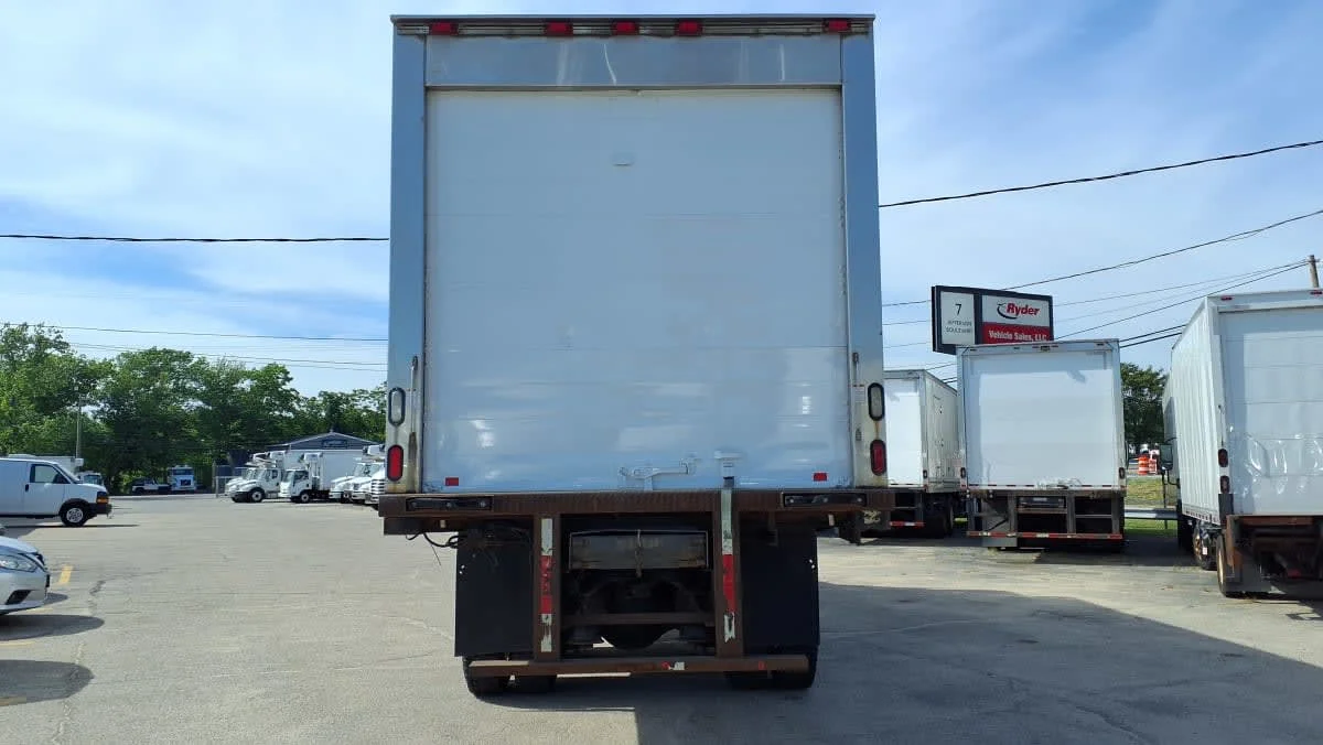 2019 Freightliner M2 106 in Warwick, RI — photo 5