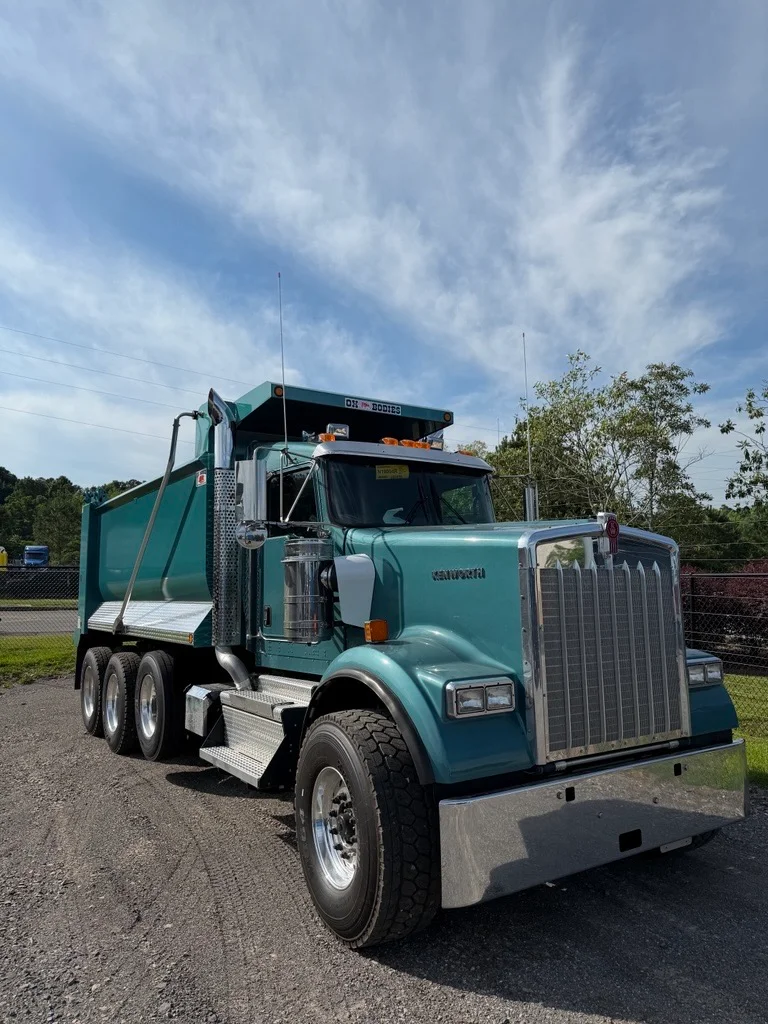 2027 Kenworth W900 in Huntsville, AL — photo 5