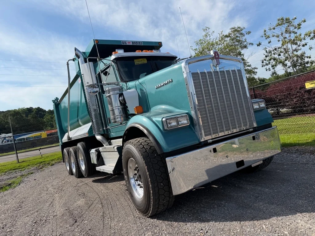 2027 Kenworth W900 in Huntsville, AL