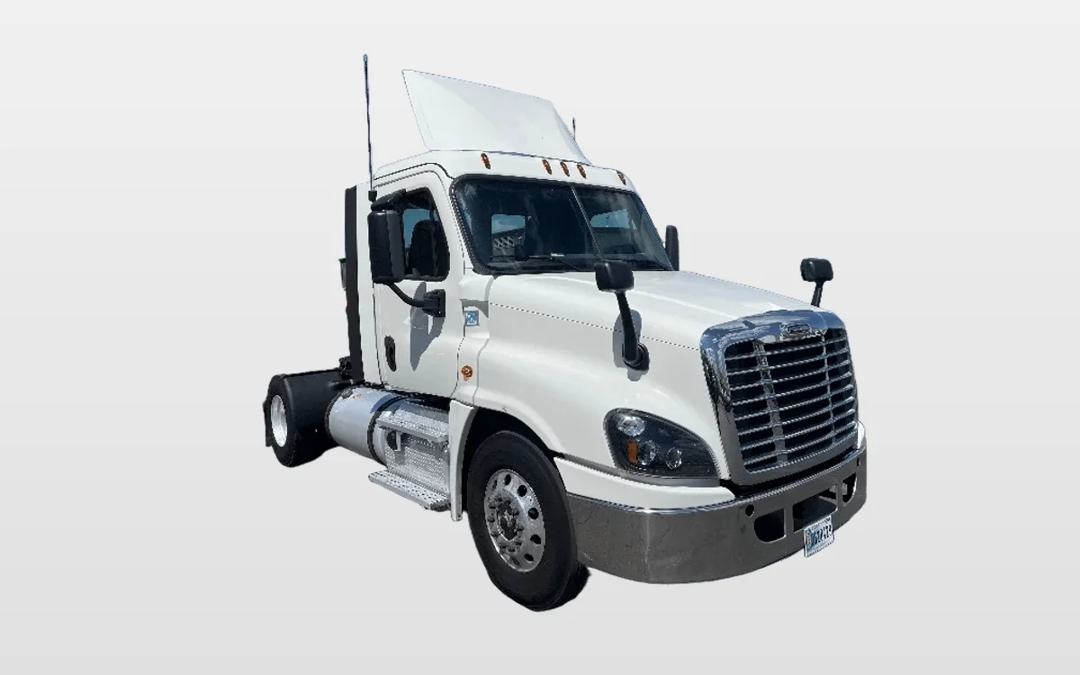 2019 Freightliner - image 1
