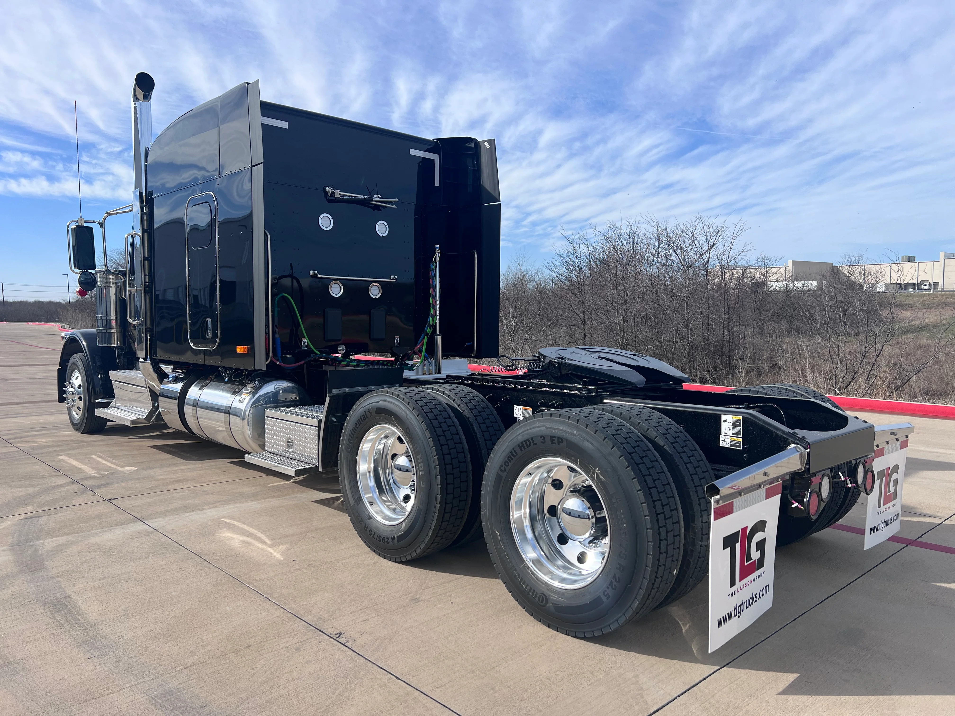 2027 Peterbilt 589 in Albany, GA — photo 3