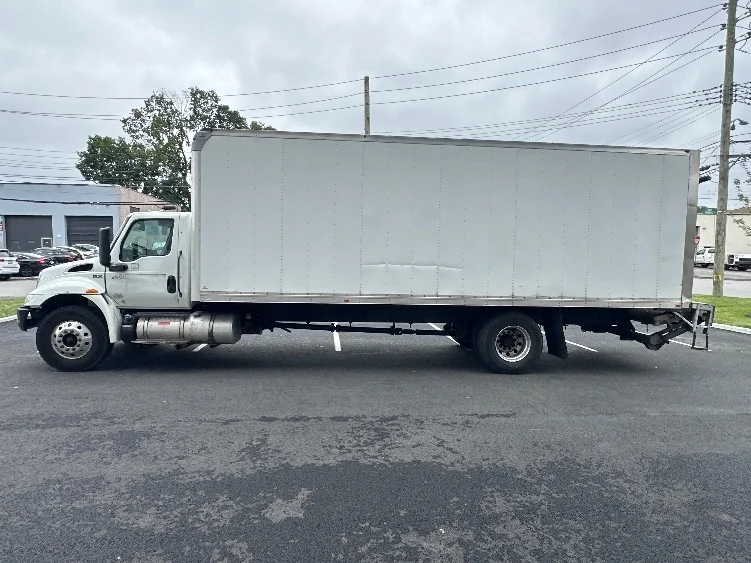 2022 International MV in Elmsford, NY — photo 4