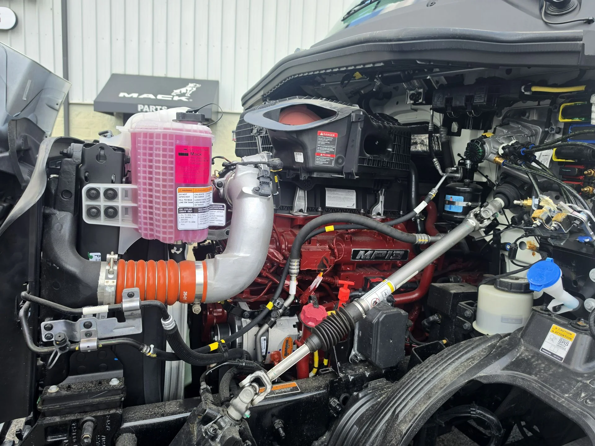 2027 Mack Anthem in La Vergne, TN — photo 6